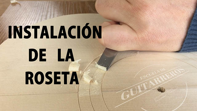 instalación de la roseta en la guitarra