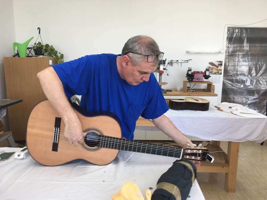 Curso construcción guitarra presencial